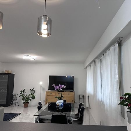 Paris Expo Cosy Appt T5 Avec Jardin Apartment Exterior foto